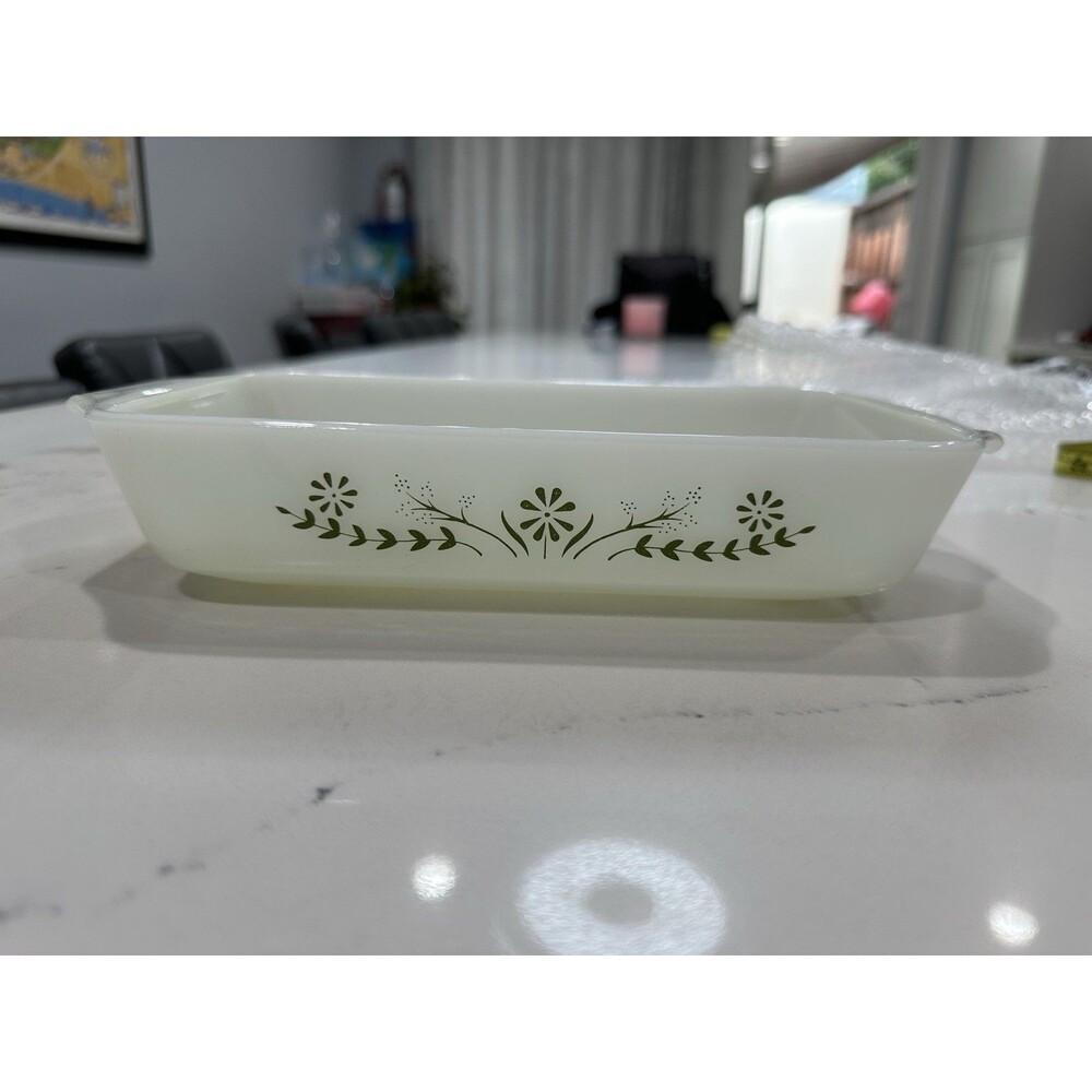 Vtg.Rectangular 10.5" Glasbake Green Crazy Daisy, Milk Glass Casserole Dish, 427